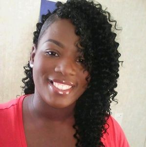 Meet your Posher, Lisa